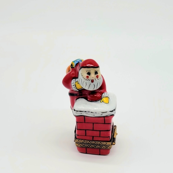 Authentic Limoges Santa Claus on The Chimney Trinket Box Peint Main w/ Gold Gilt - Picture 5 of 11